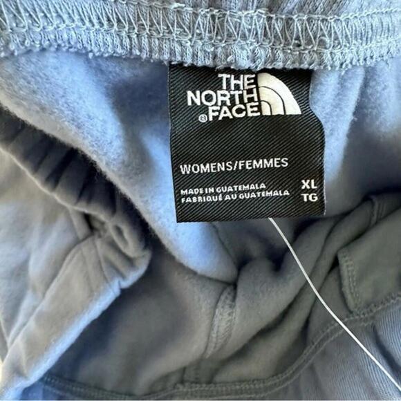 The North Face Shorts - Picture 4 of 4